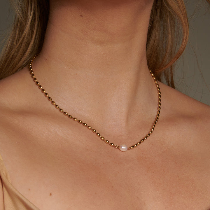 Pearl Necklace